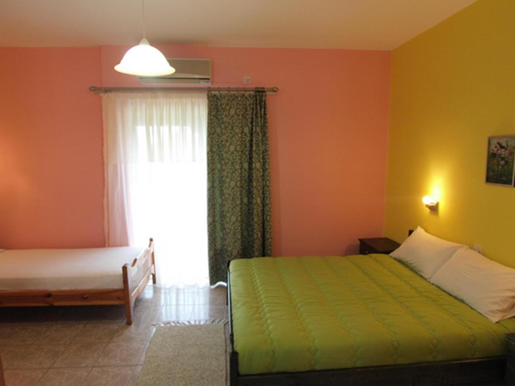 Elena Apartments Stoypa สตูปา ห้อง รูปภาพ